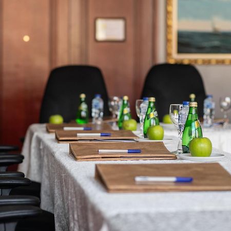Warwick Al Jubail Hotel Zewnętrze zdjęcie