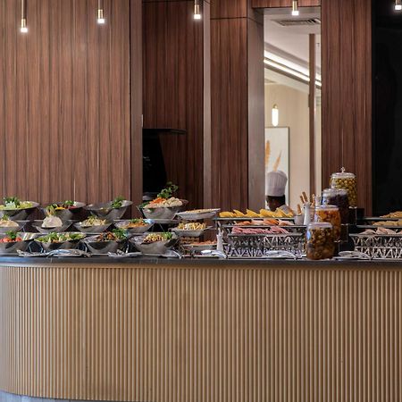 Warwick Al Jubail Hotel Zewnętrze zdjęcie