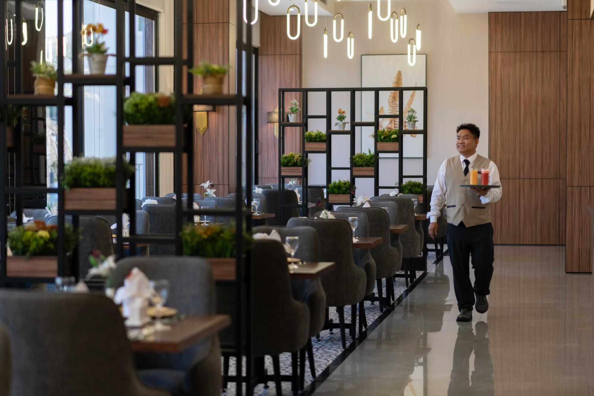 Warwick Al Jubail Hotel Zewnętrze zdjęcie