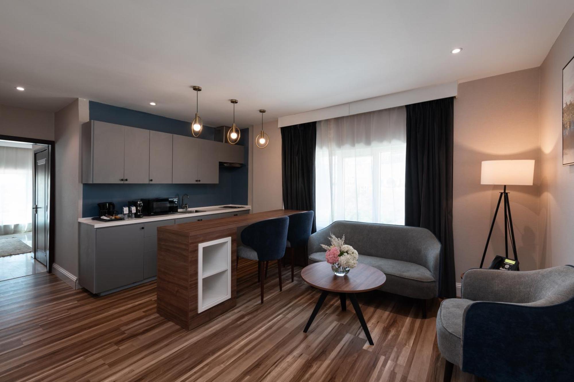 Warwick Al Jubail Hotel Zewnętrze zdjęcie